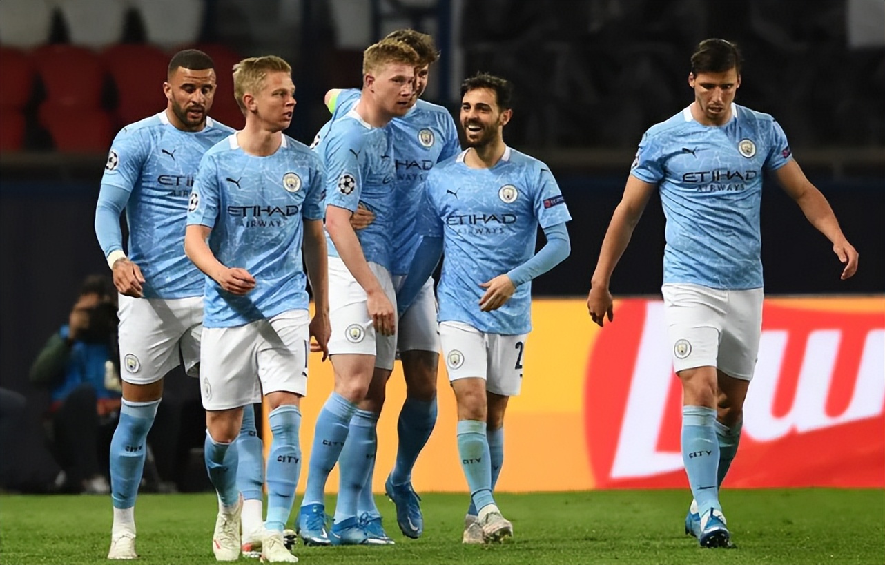 哀悼，一巴西18岁小将在家中因弟弟清理步枪时走火中弹身亡（悼念：巴西18岁小将家中意外中弹身亡，疑因弟弟清理步枪走火）