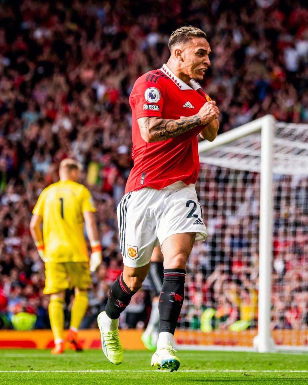 球迷：这球把我看乐了（球迷直呼：这球让我笑出声）