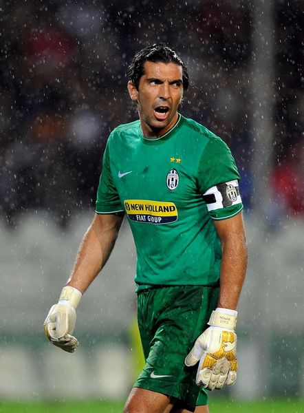 云南助教：明天是最后一个主场，希望能够取得顺利的结果