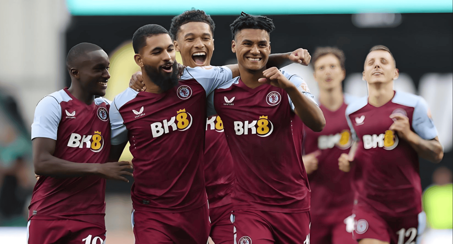 科瓦奇：布兰特和萨比策已归队参加训练，想用胜利为今年收官（科瓦奇：布兰特与萨比策已回归训练，力争以胜利结束今年）