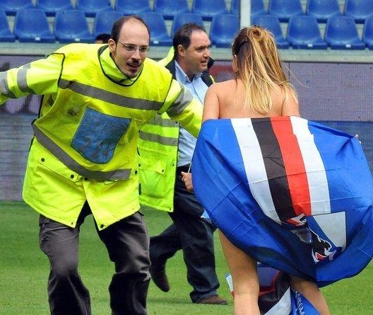 FIFA公布年度最佳候选：登贝莱、姆巴佩、凯恩在列（FIFA年度最佳候选名单出炉：姆巴佩、凯恩、登贝莱入选）