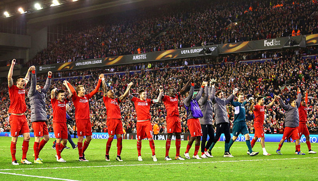 拉齐奥球迷抗议俱乐部导致球场空荡荡，洛蒂托：我不接受威胁（球迷抗议致拉齐奥主场冷清，洛蒂托回击：绝不接受威胁）