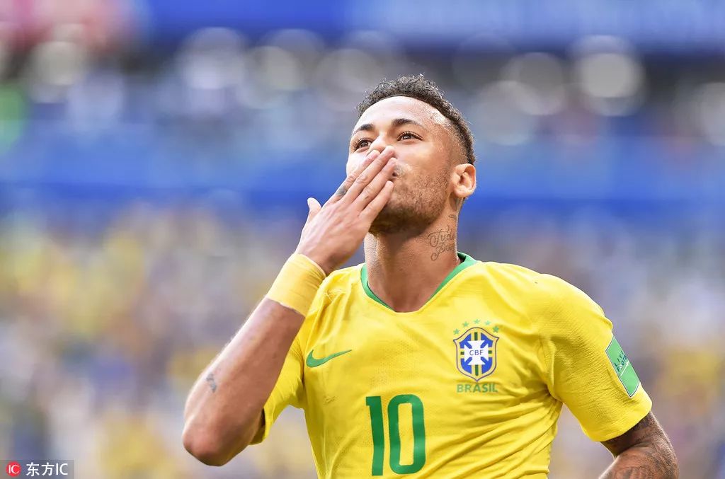 勒沃库森客场1-0战胜本菲卡，希克制胜（希克建功，勒沃库森客场1-0击败本菲卡）